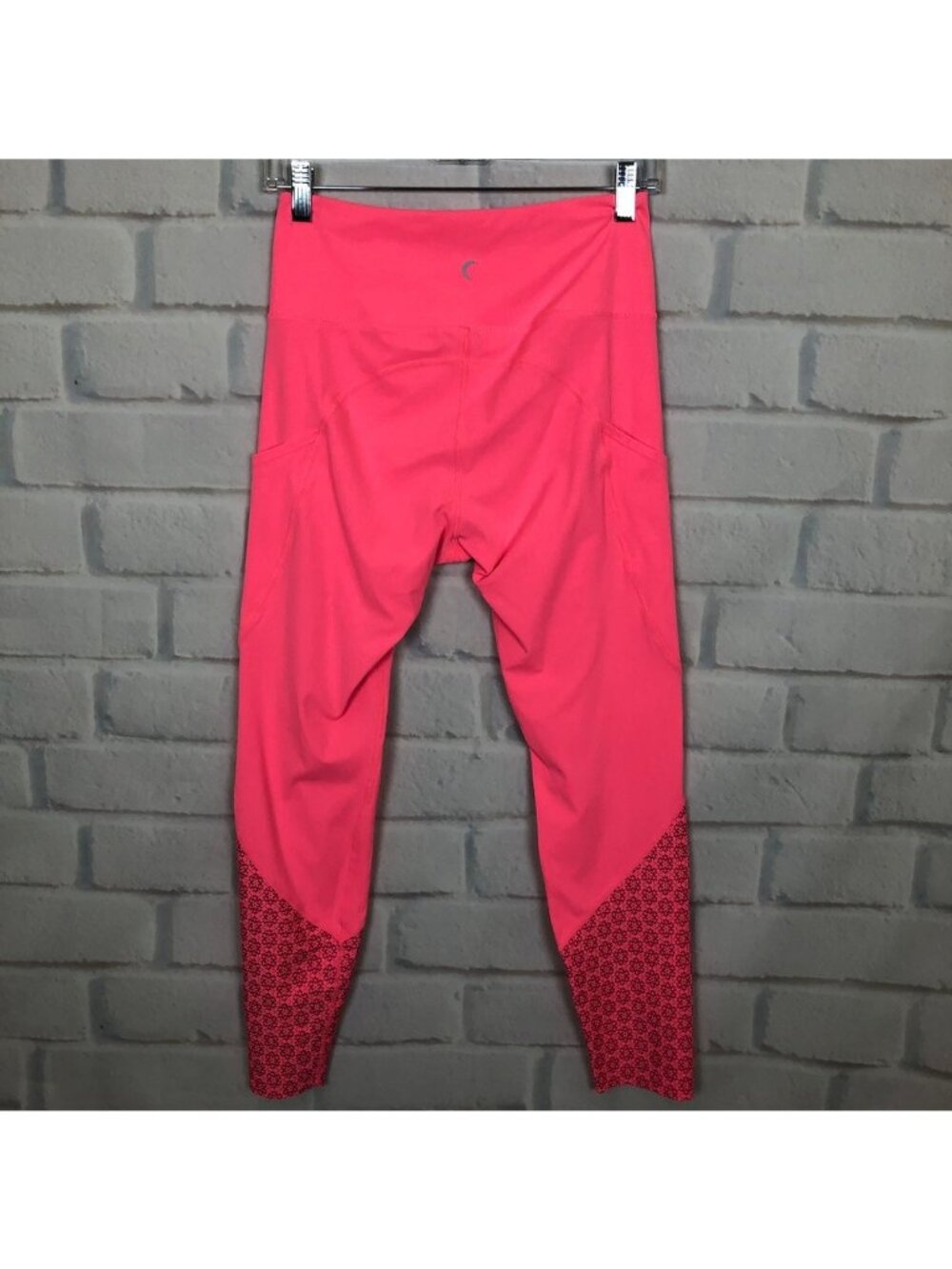 Zyia Neon Coral Flower Power Luxe Hi Rise 7/8 Leggings Size 6-8 - Picture 4 of 8